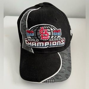 Brand New 2006 St Louis Cardinals Baseball Hat